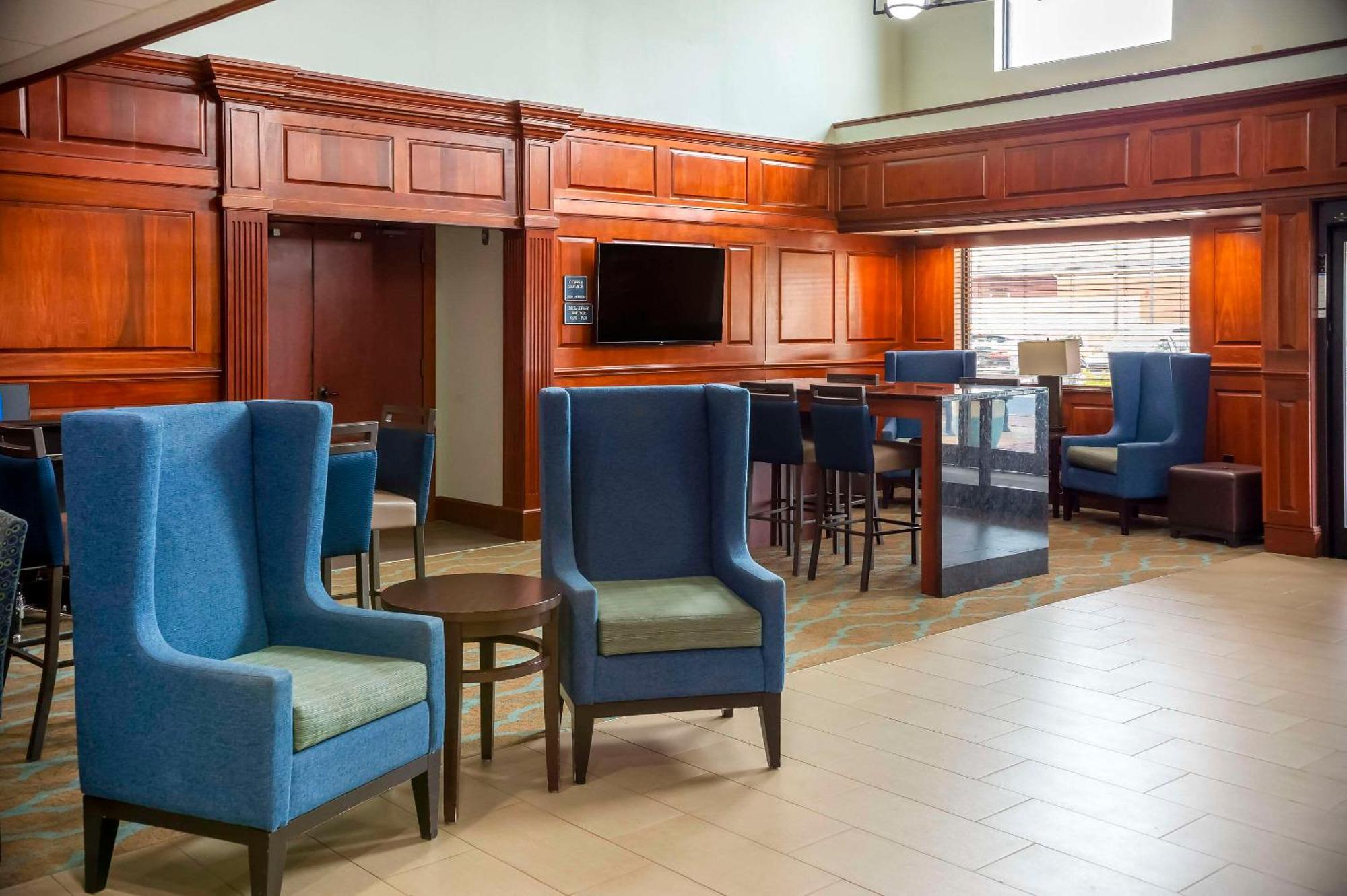 Comfort Suites Outlet Center Asheville Zewnętrze zdjęcie
