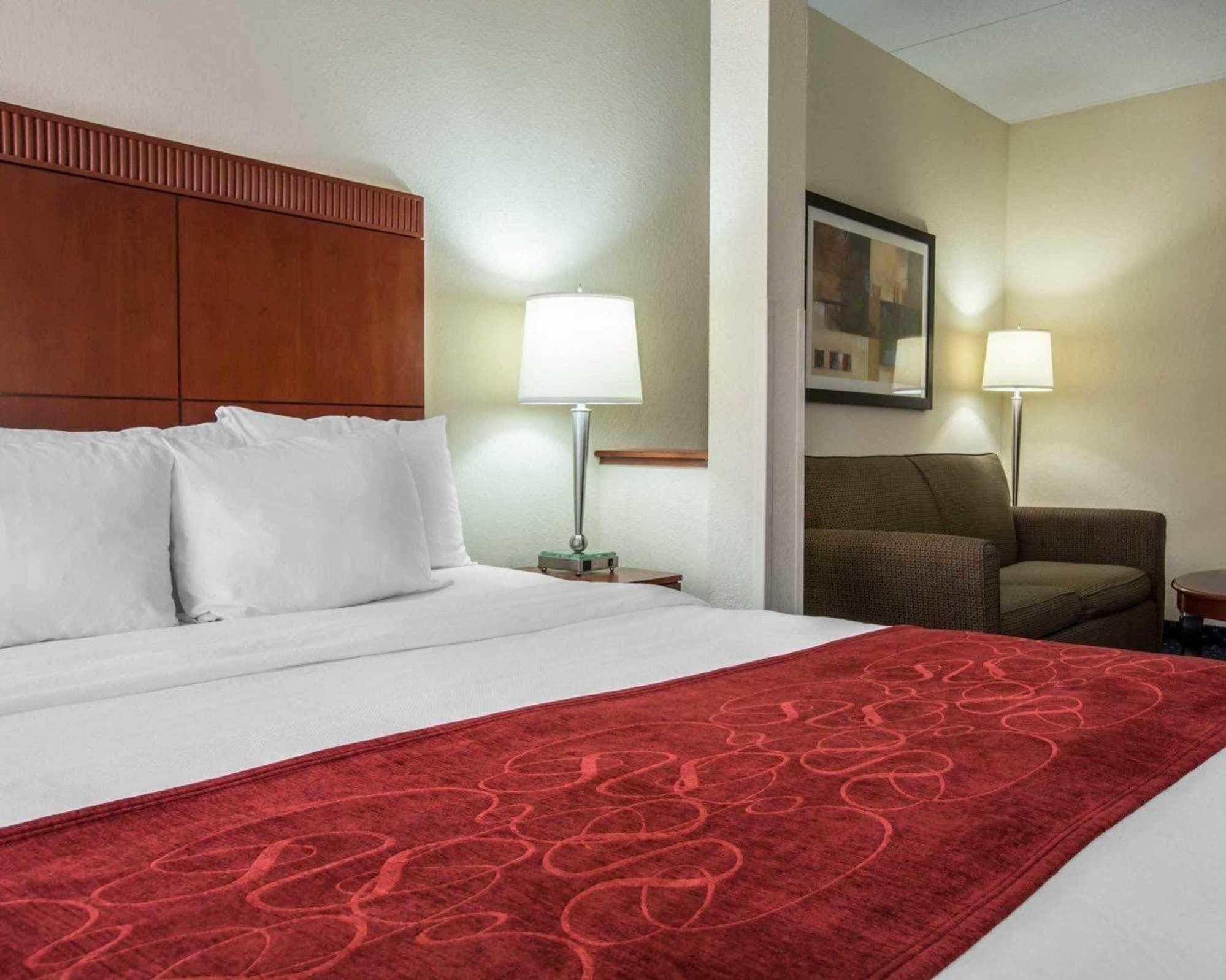 Comfort Suites Outlet Center Asheville Zewnętrze zdjęcie
