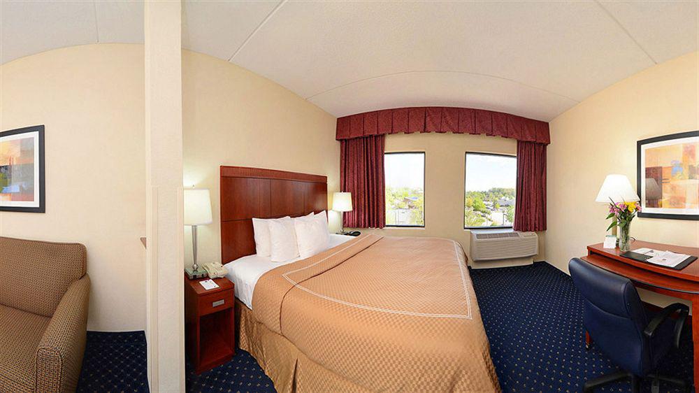 Comfort Suites Outlet Center Asheville Zewnętrze zdjęcie